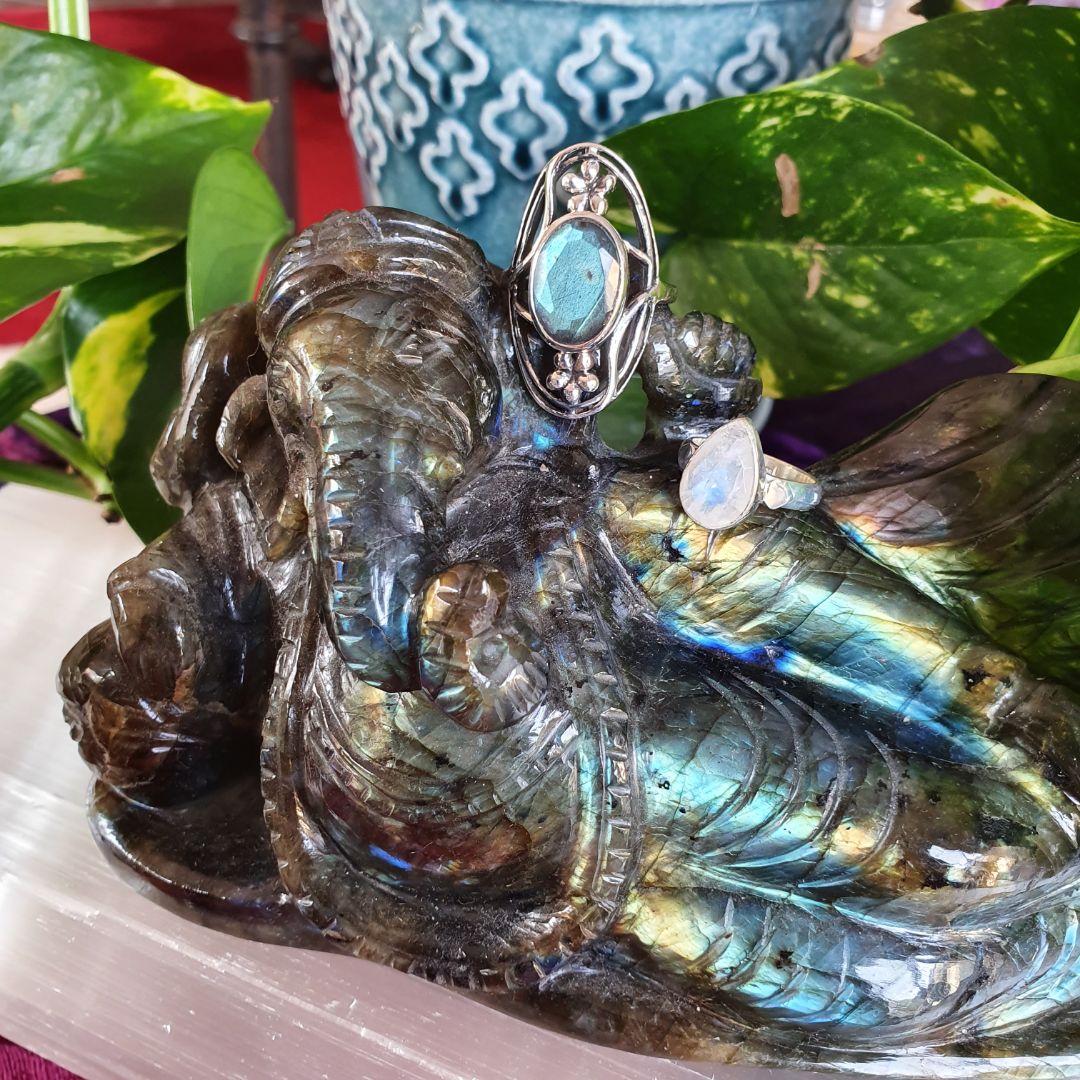 Labradorite Ganesha | Carpe Diem with Remi