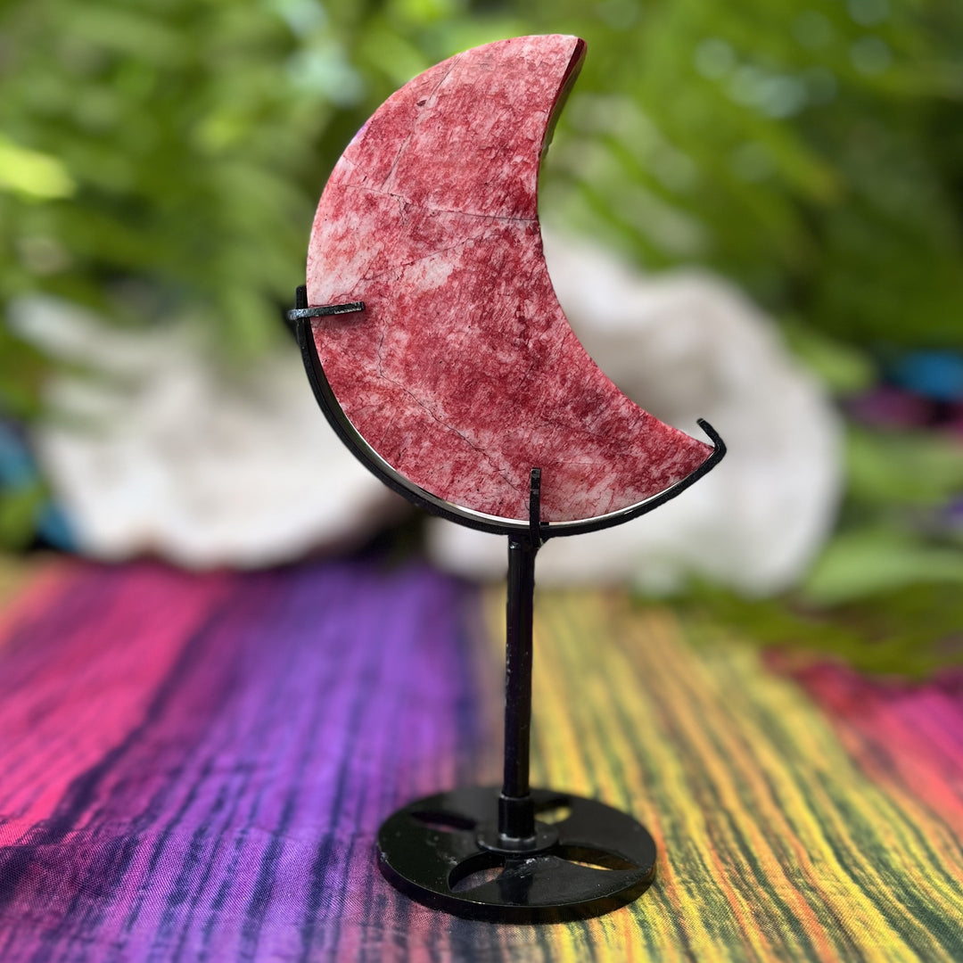 Red Moonstone Moon on Stand 9.4 cm