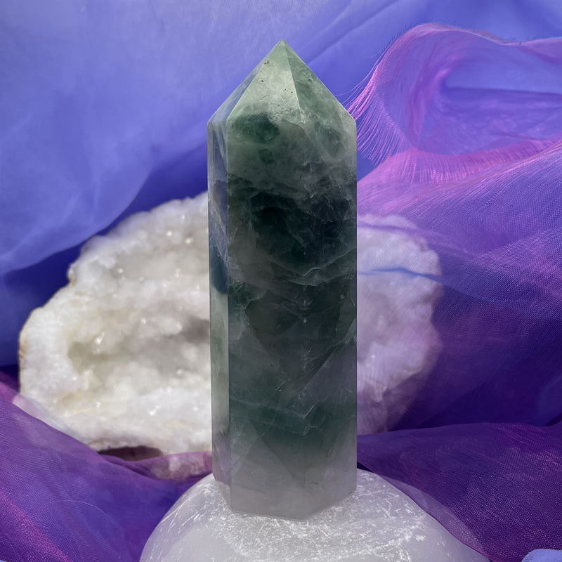 Generator Fluorite Point 12.6 cm