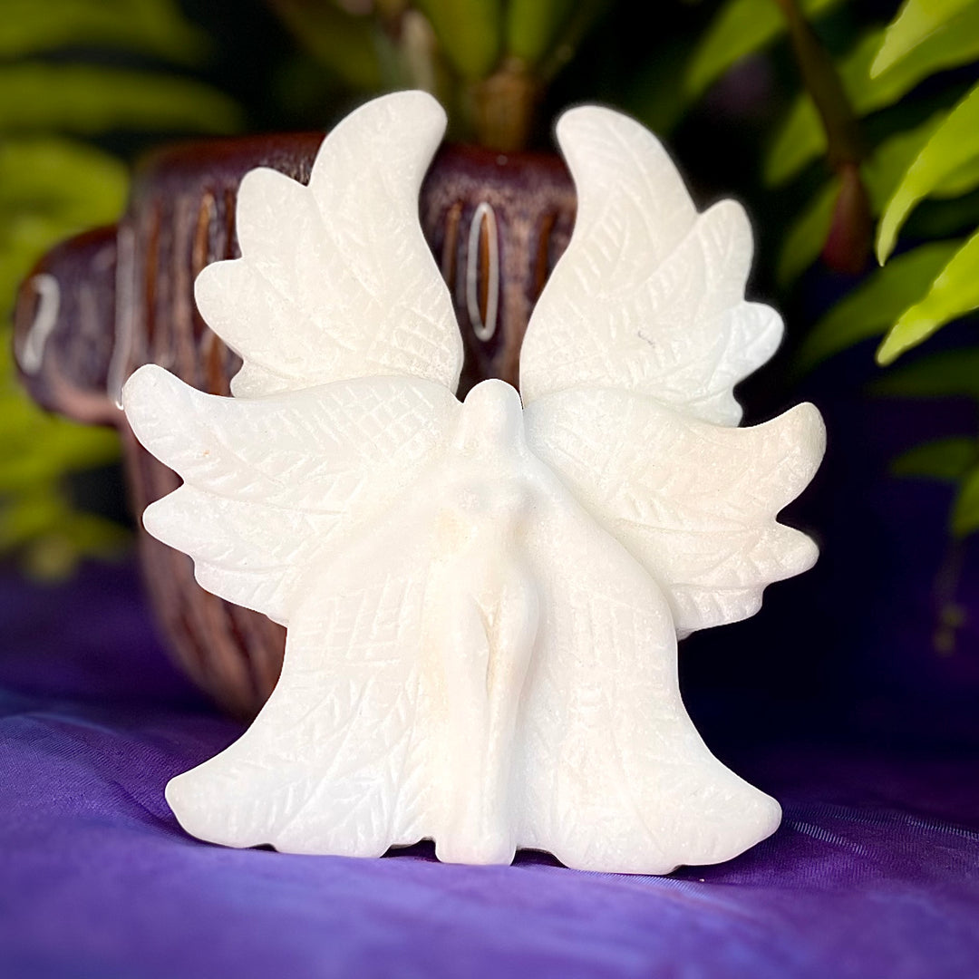 Angel Seraphim White Onyx