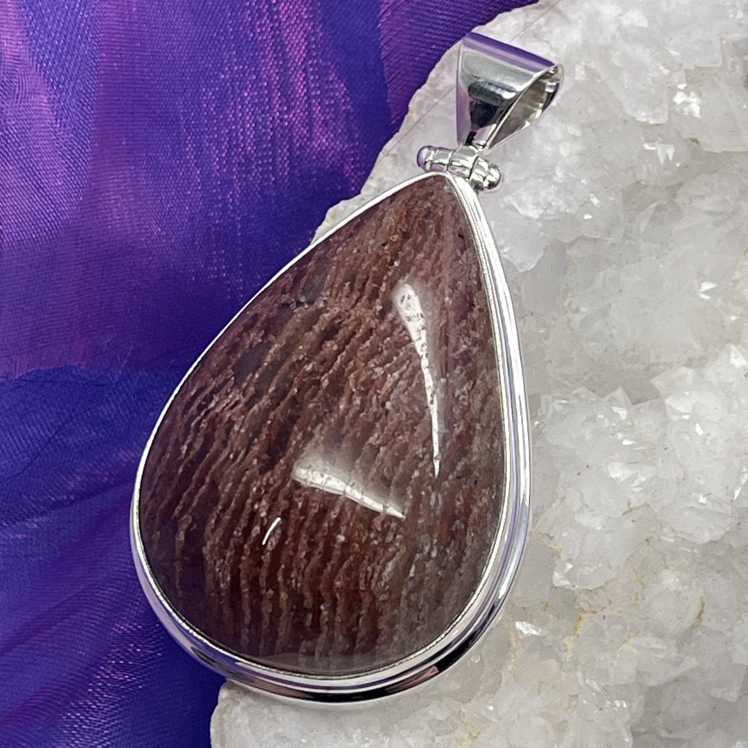 Pendant Thousand Layer Quartz Teardrop 6.0 cm