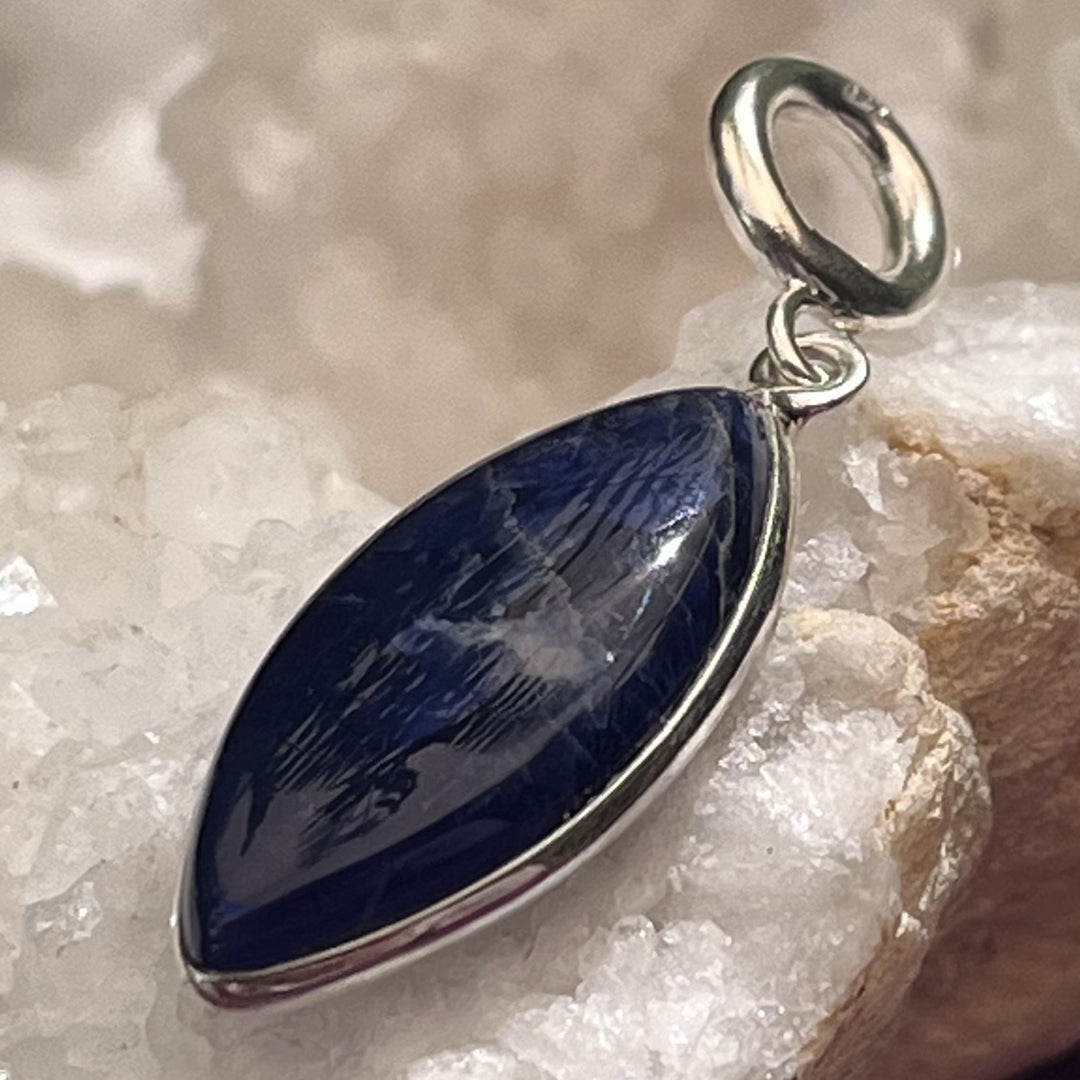 Pendant Sodalite Freeform 3.7 cm