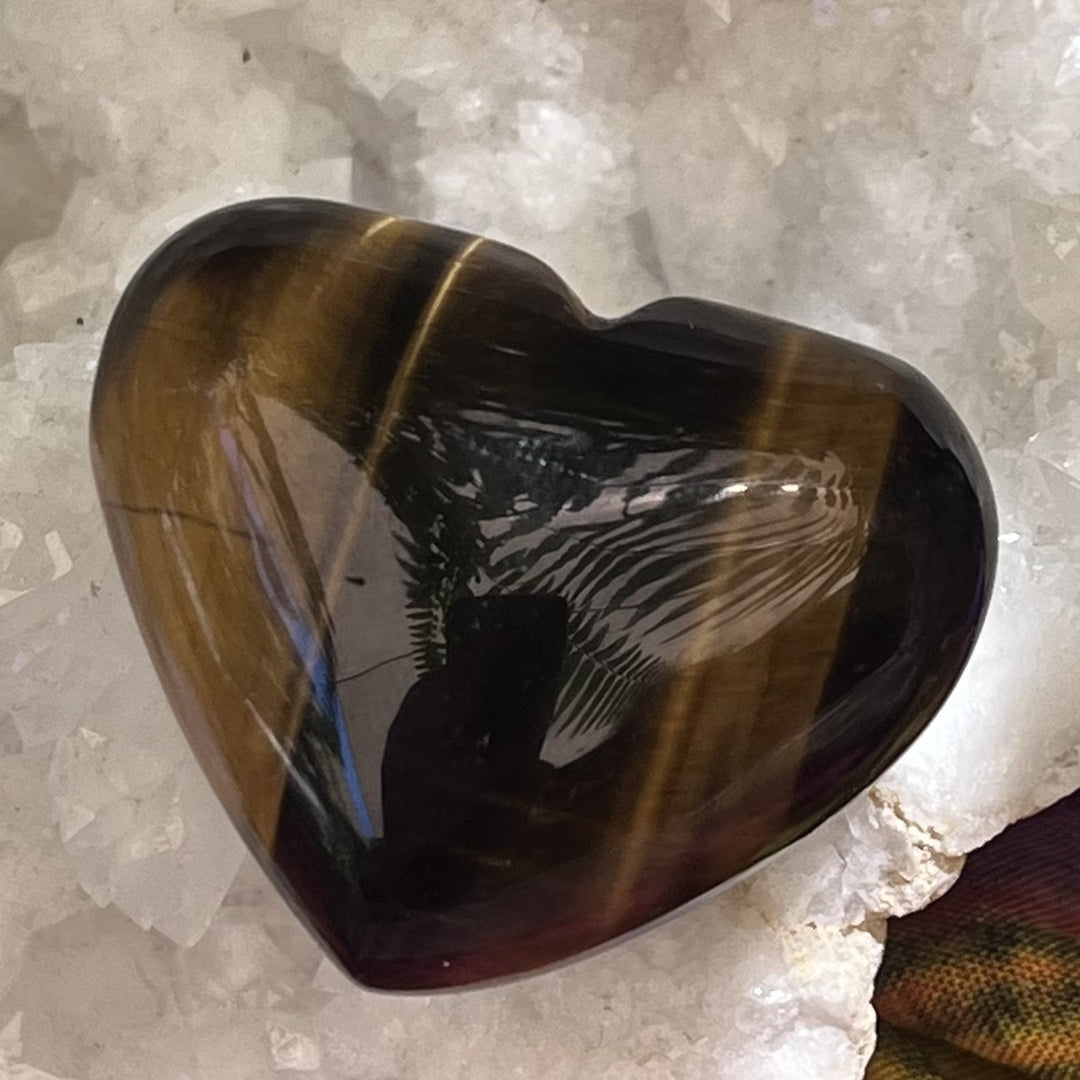 Heart Tiger Eye Puff 4.0 cm