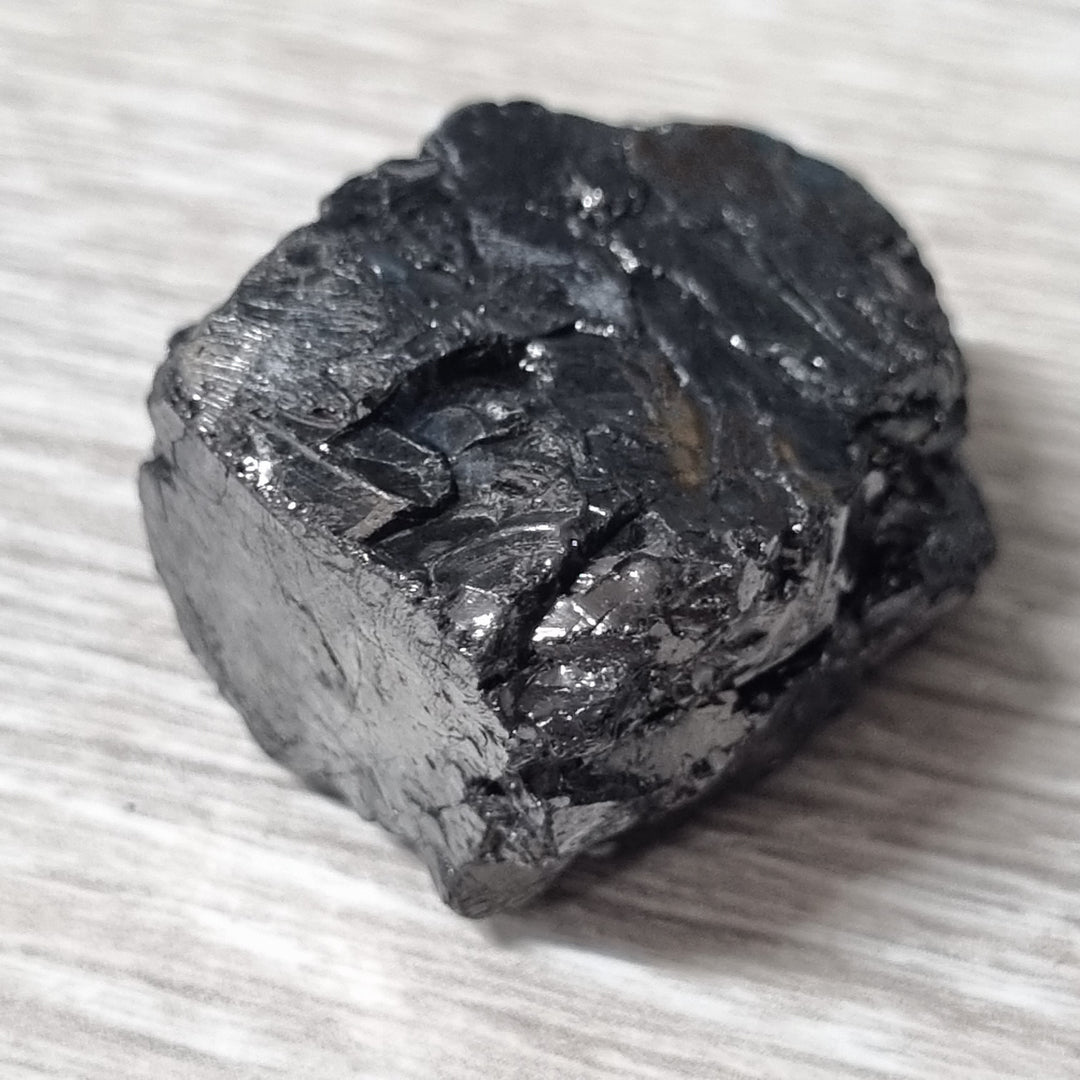 Shungite Raw Specimen 3.5 cm