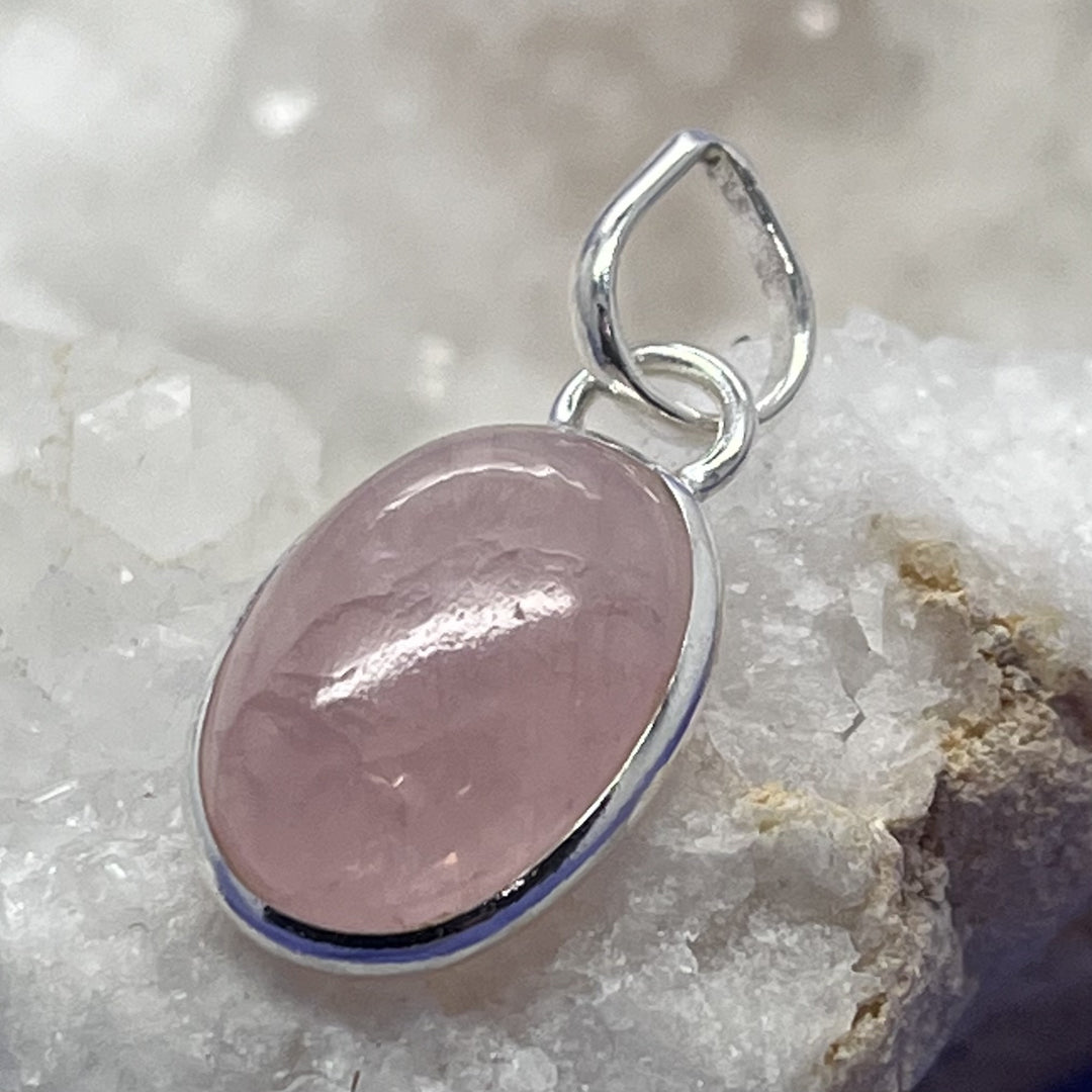 Pendant Rose Quartz Oval Mini 2.30 cm