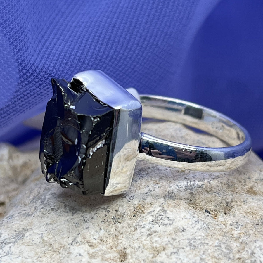 Ring Royal Noble Shungite Size 10 | Carpe Diem With Remi