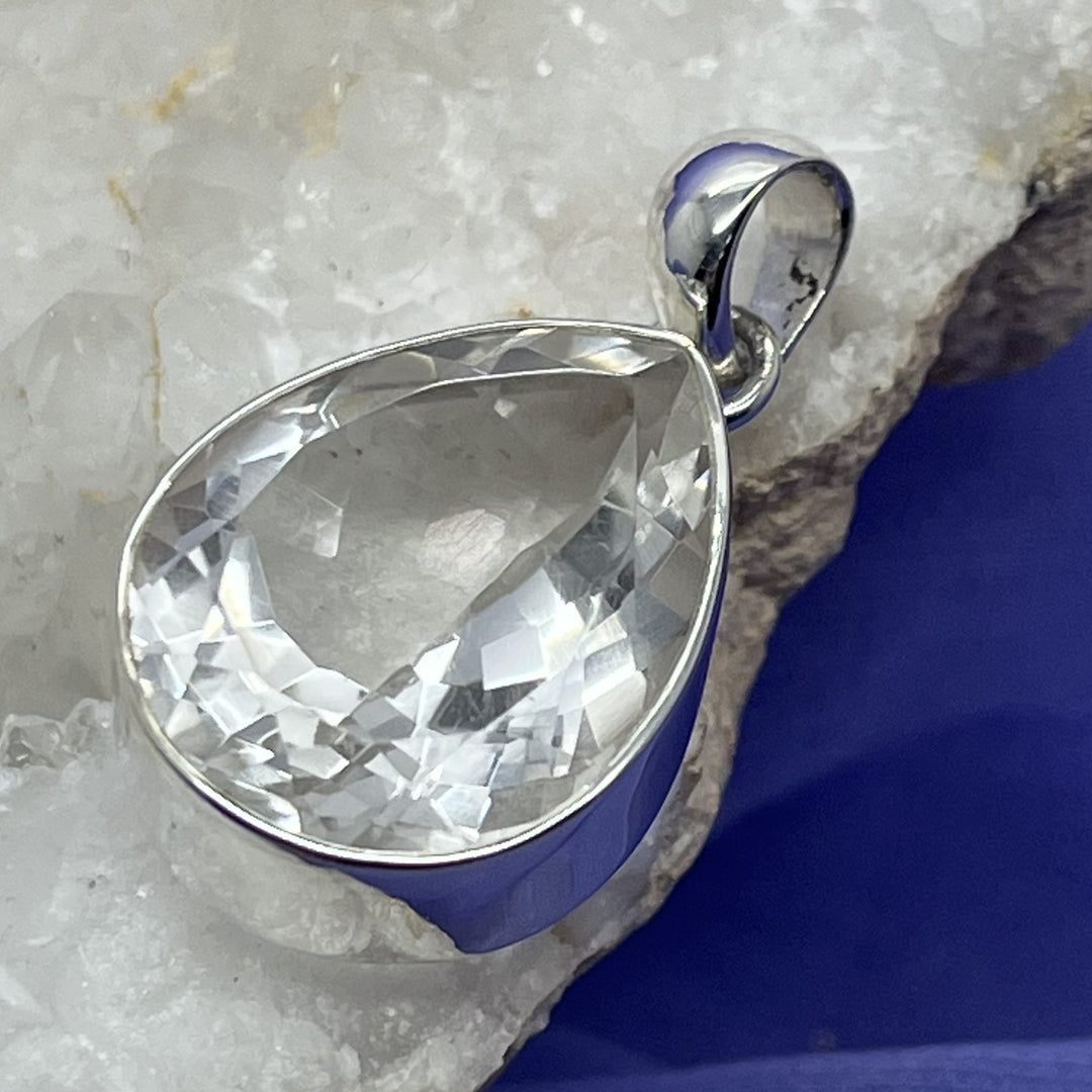 Pendant Clear Quartz Teardrop Faceted 3.0 cm