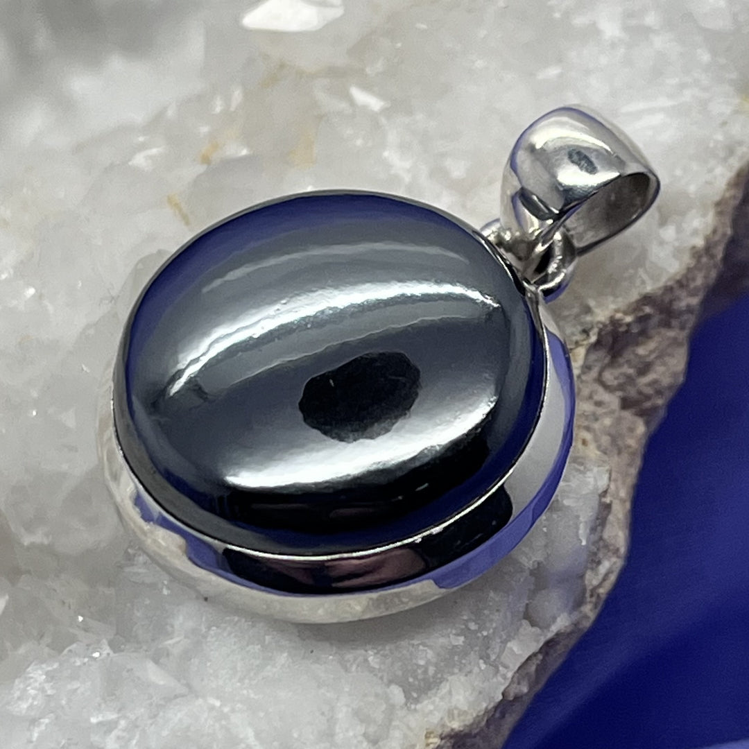 Pendant Hematite Round 3.0 cm