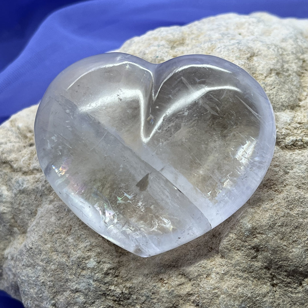 Heart Optical Calcite 5 cm | Carpe Diem With Remi