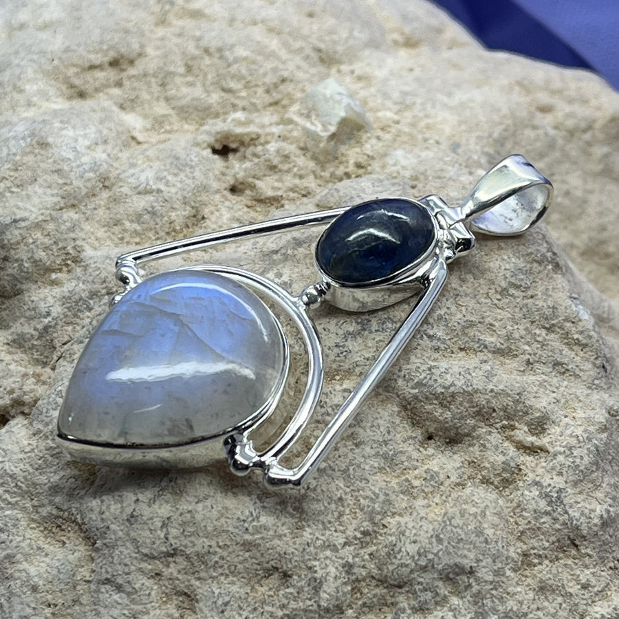 Pendant Rainbow Moonstone Teardrop and Blue Kyanite | Carpe Diem With Remi