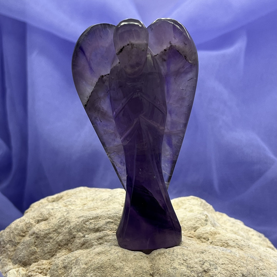 Angel Amethyst Large Carving 7.5 cm | Carpe Diem With Remi