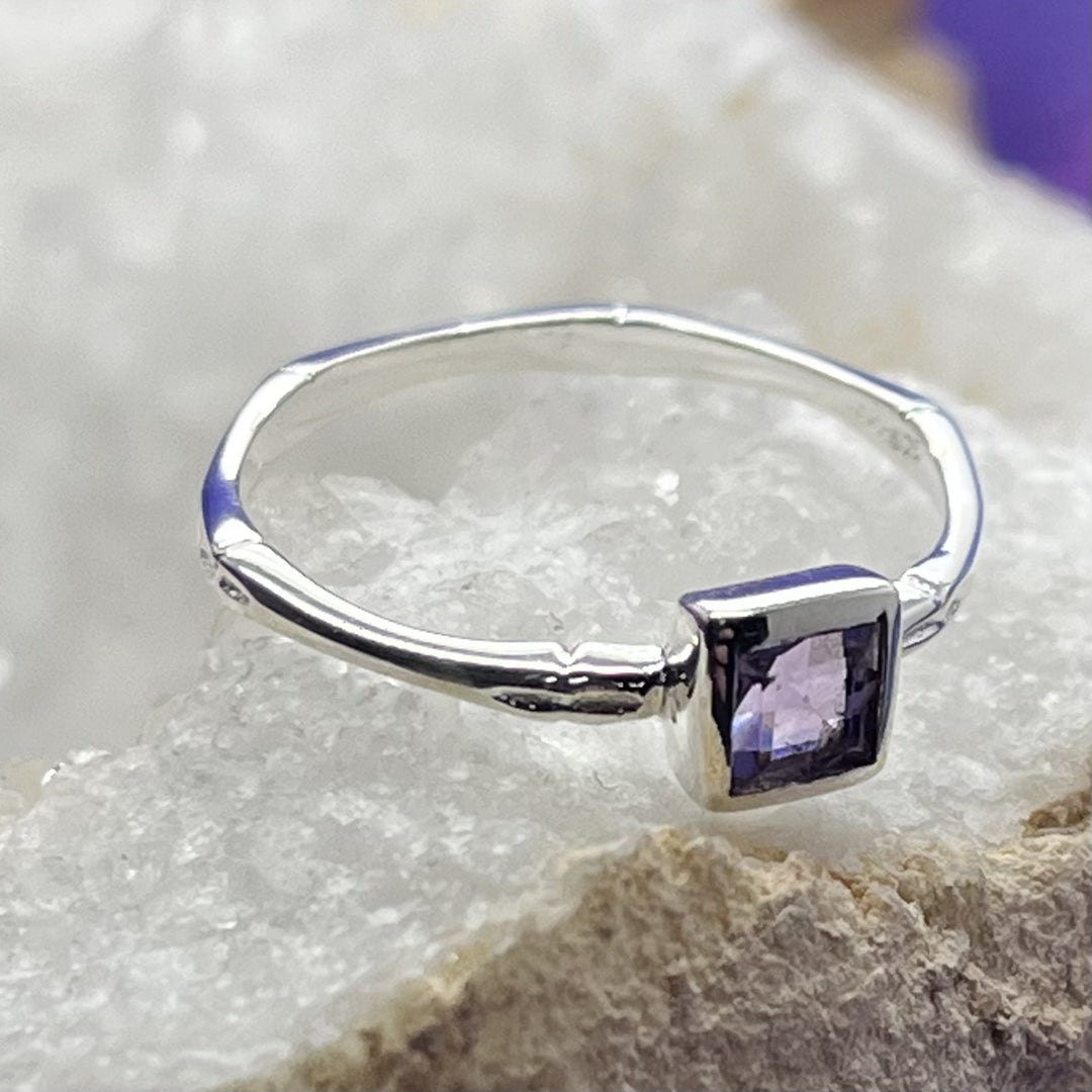 Ring Amethyst Rectangle Mini 0.5 cm