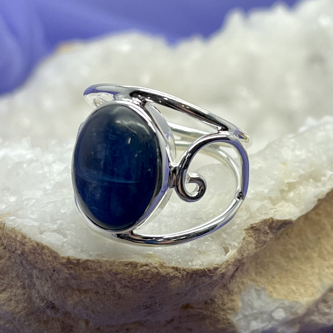 Ring Kyanite Oval Swirl Size 10