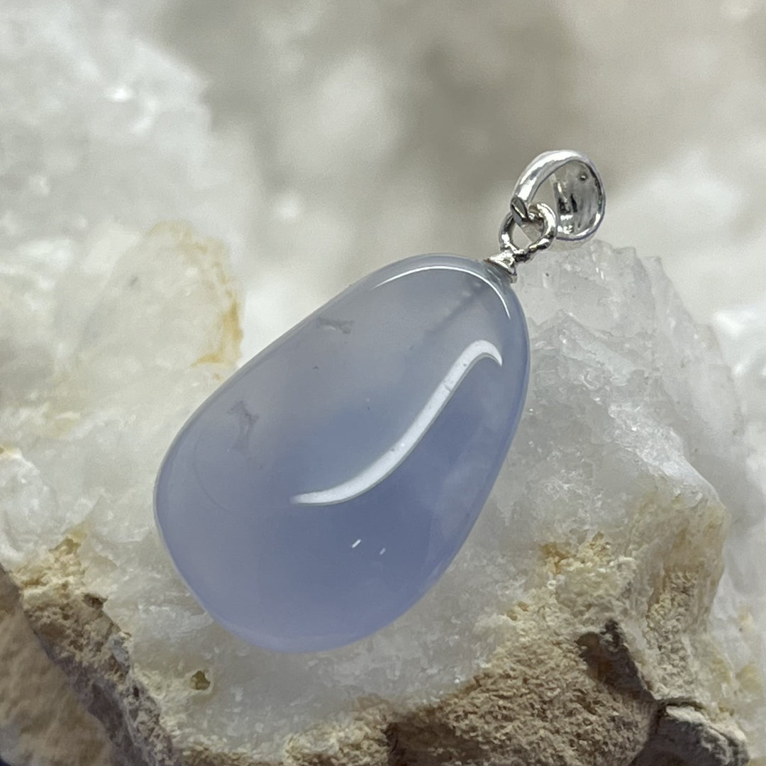 Pendant Chalcedony Blue Tumble