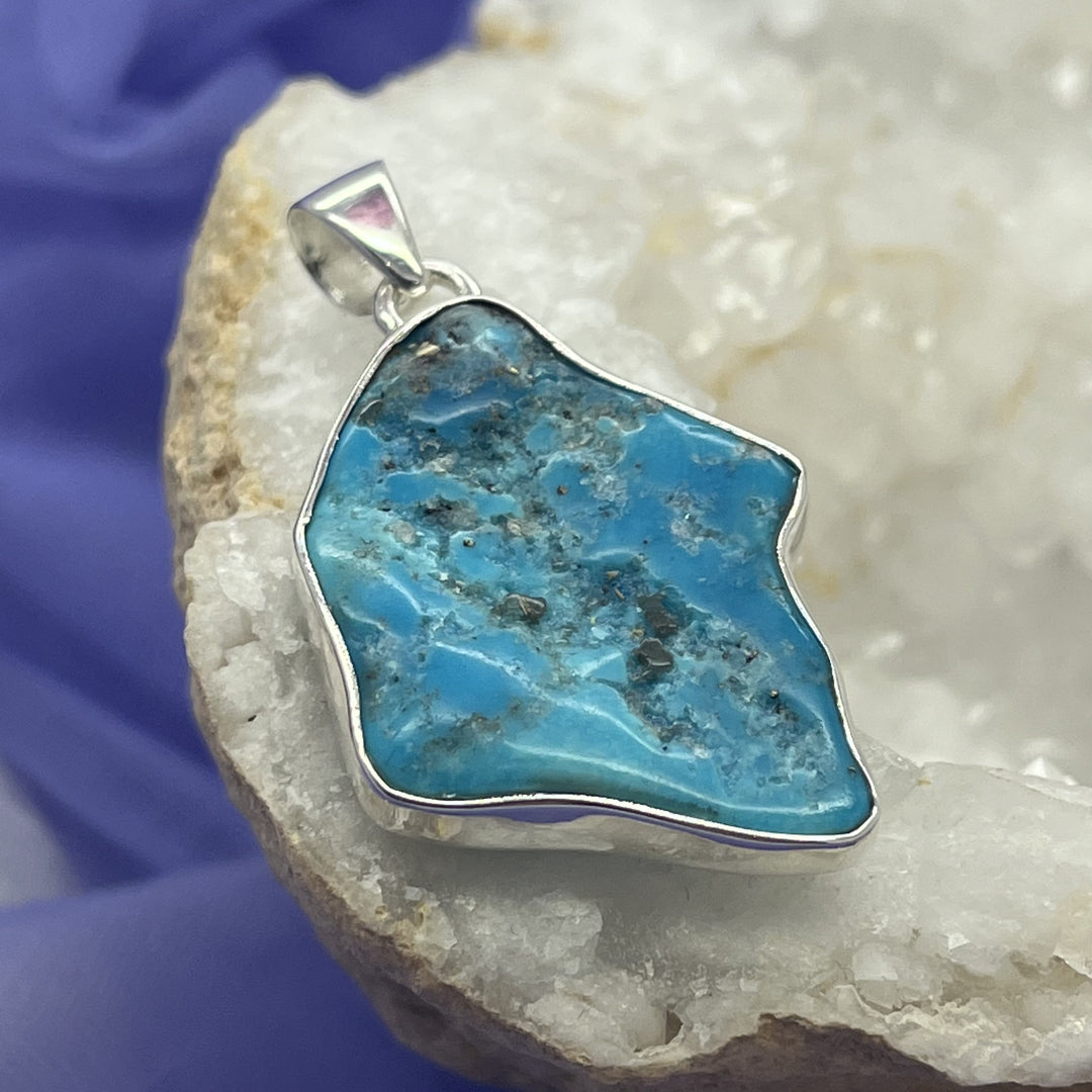 Pendant Sleeping Beauty Turquoise Freeform 4.1 cm