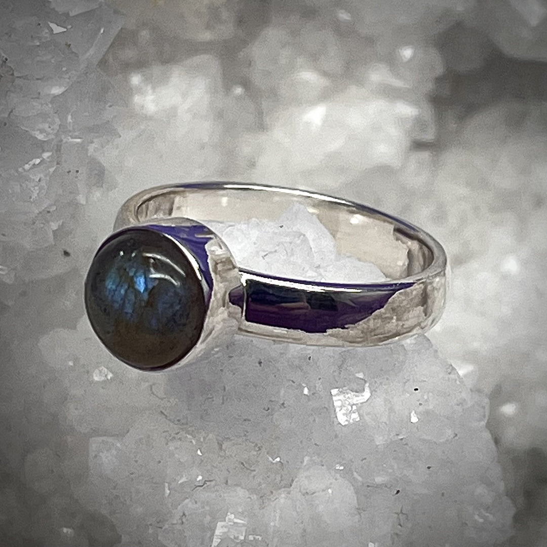 Ring Labradorite Round Size 8