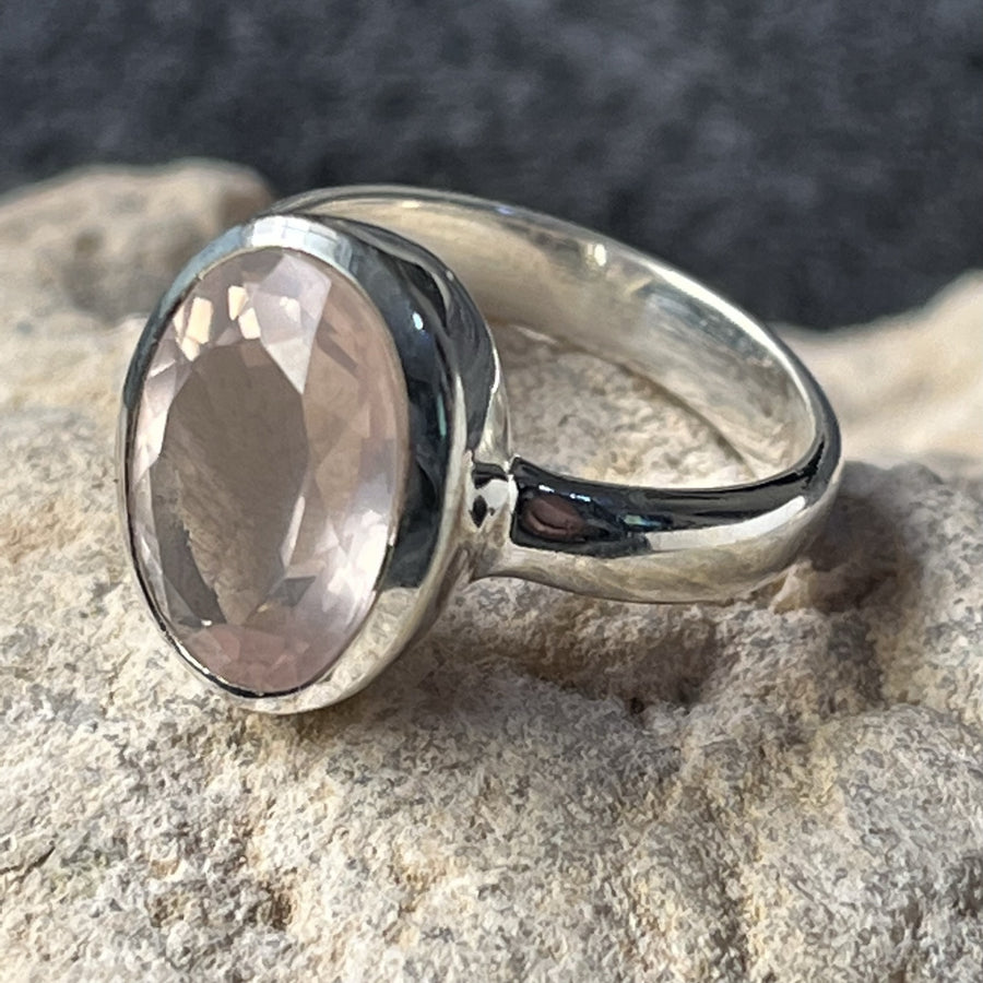 Ring Rose Quartz Oval Faceted Size 8 | Carpe Diem With Remi