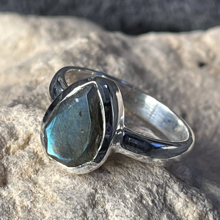 Ring Labradorite Teardrop Faceted | Carpe Diem With Remi