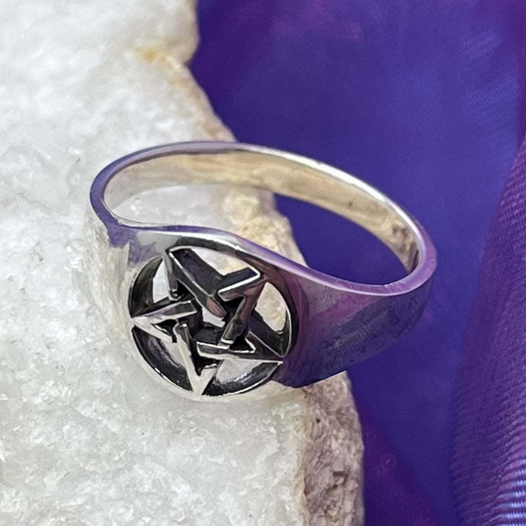 Ring Pentagram Round 0.90 cm