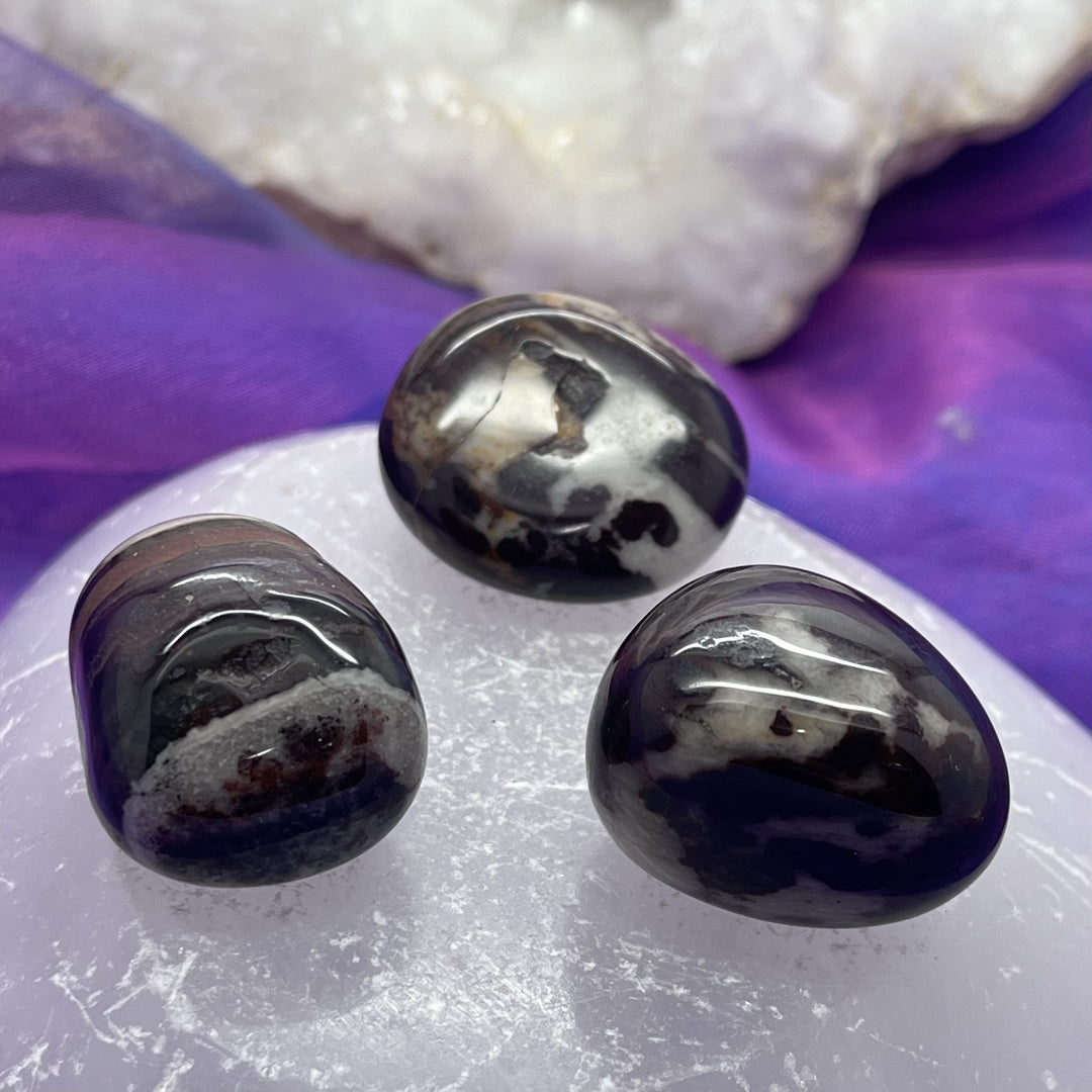 Jasper Ngumi Tumble Stone - Soothes Stress