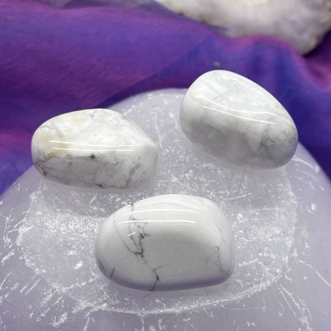 White Howlite Tumble Stone - Sleep