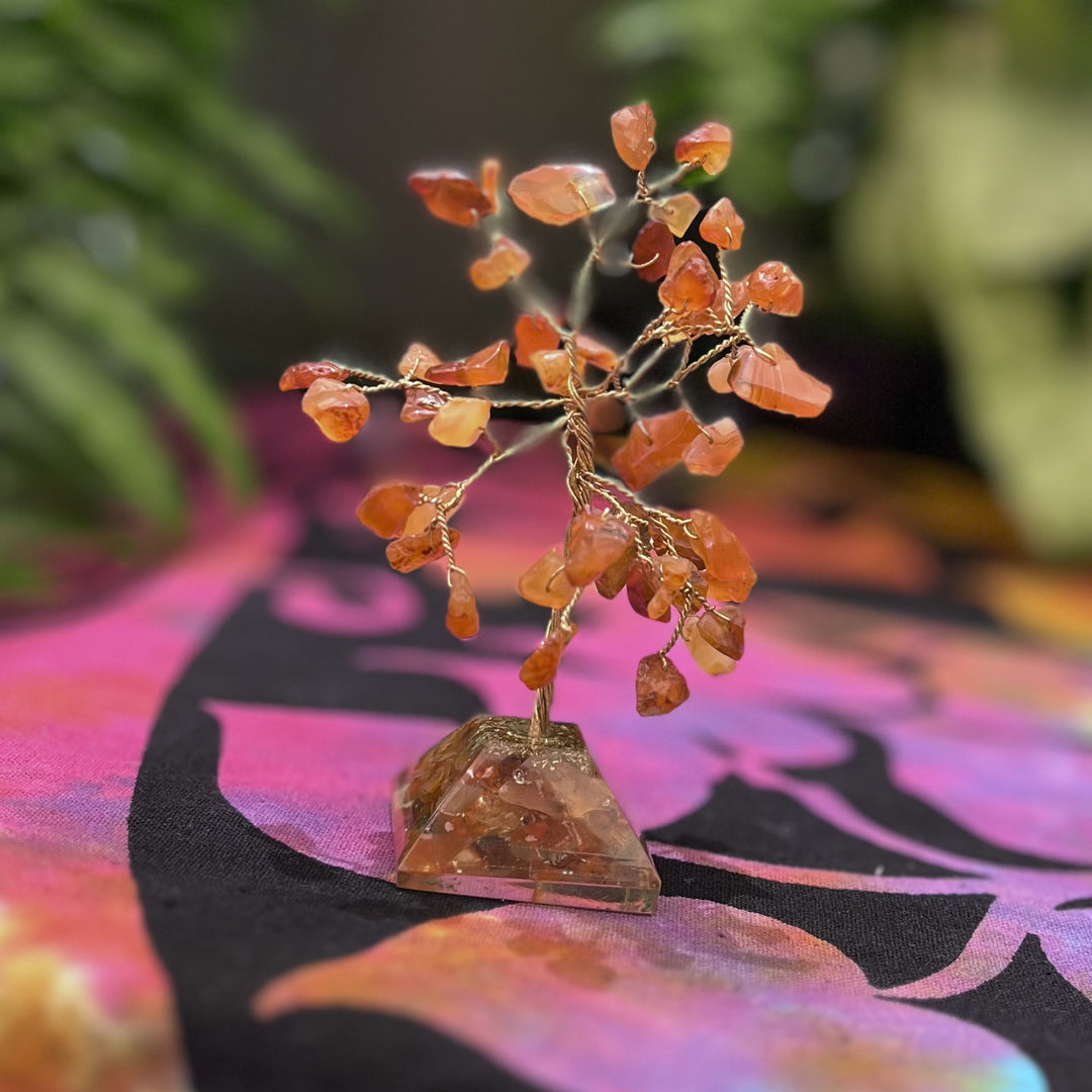 Tree Carnelian Orgonite 50 Chip Mini